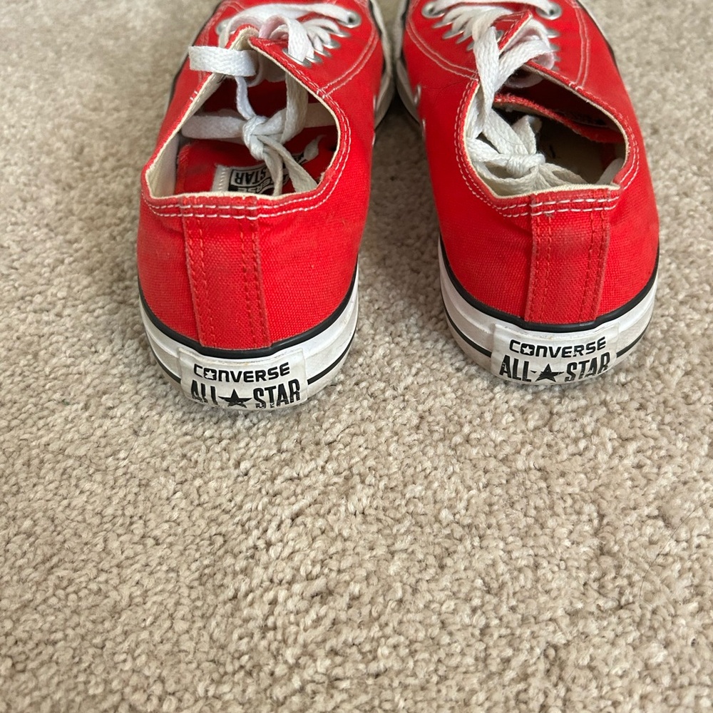 Red Canvas Converse Chuck Taylor All Star Low Top Speakers Size W 7.5 M 5.5 - Picture 4 of 6